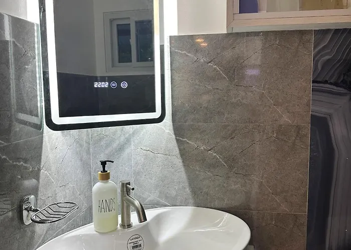 The Paseafic Apartelle Affittacamere Pooc