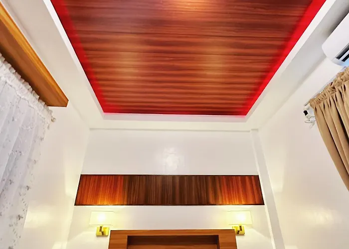 Affittacamere The Paseafic Apartelle Pooc